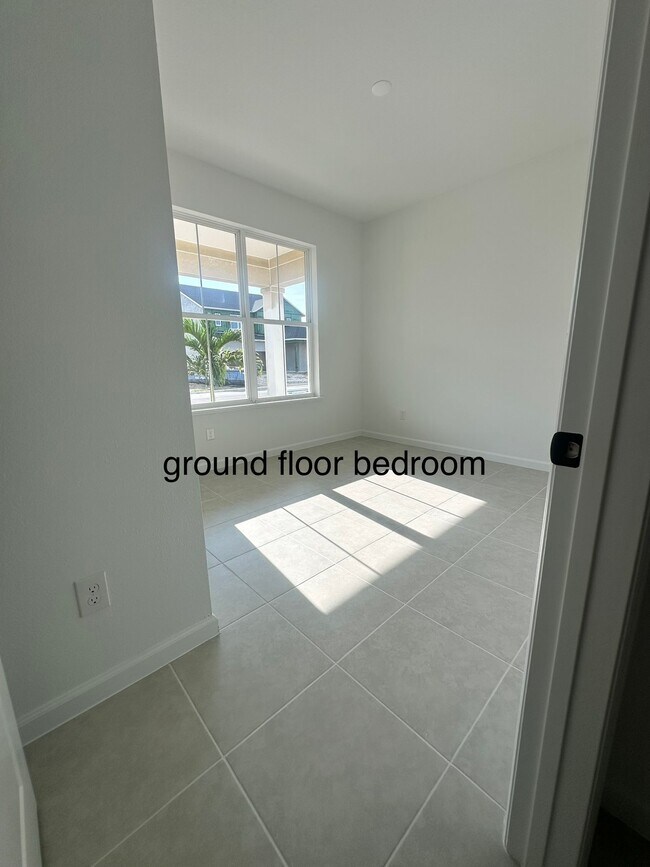 Building Photo - 12907 Westhaven Oak Dr