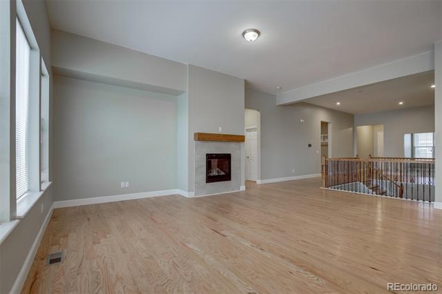 Building Photo - 4815 E 143rd Ave