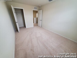 Building Photo - 743 Retama Pass