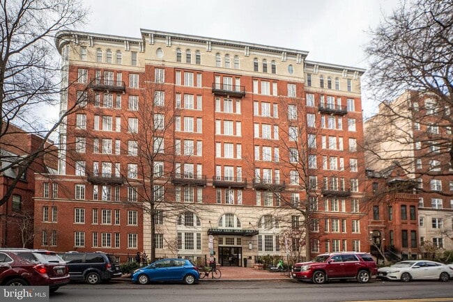 Building Photo - 1441 Rhode Island Ave NW