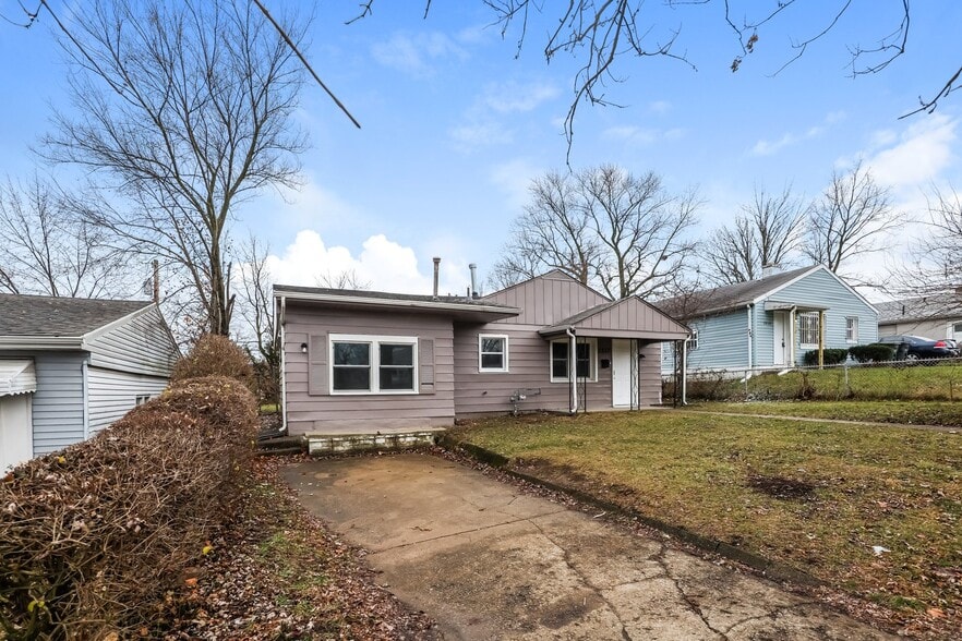 Building Photo - 2852 Revels Ave