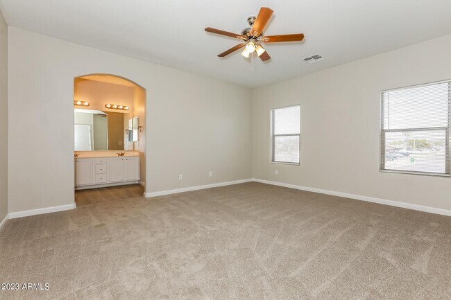 Building Photo - 10404 E Baltimore Cir