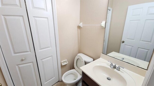 Building Photo - 9839 Tivoli Villa Dr