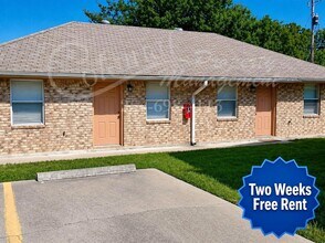 Building Photo - 204 W Avenue F