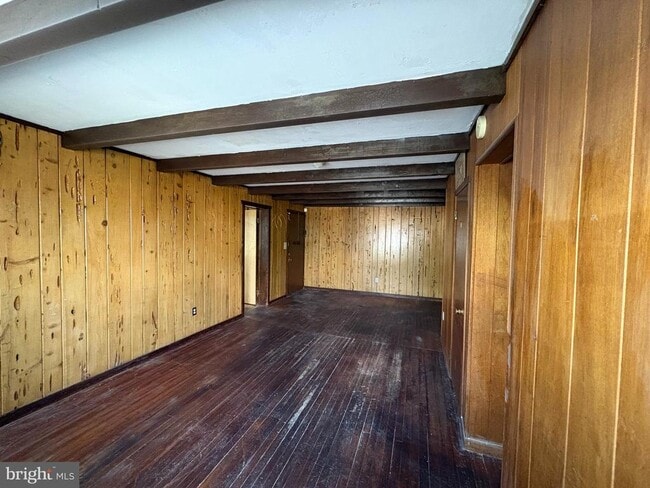 Building Photo - 1405 Pennington Rd