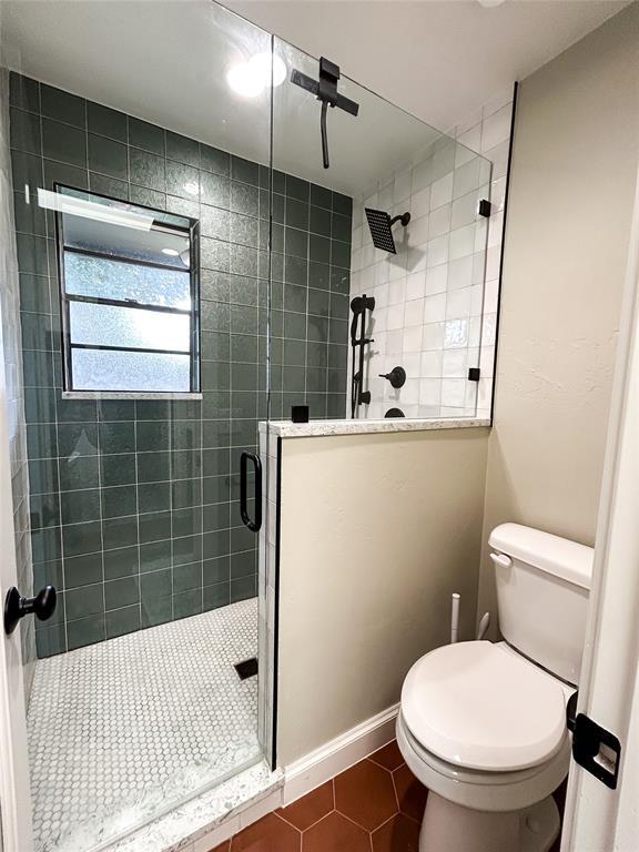 Building Photo - 13228 Green Valley Dr