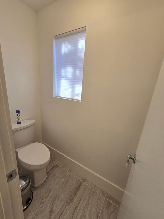 Building Photo - Furnished, 1-Year Long-Term Rental