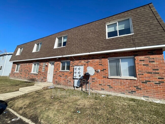 Building Photo - 111 Harbor Dr