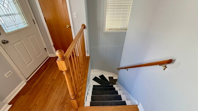 Building Photo - 2918 S Poplar Ave