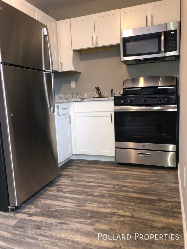 Building Photo - 1060 Arlington Way