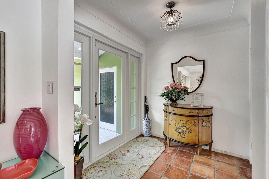 Front door entrance from indoors - 1350 Spanish River Rd