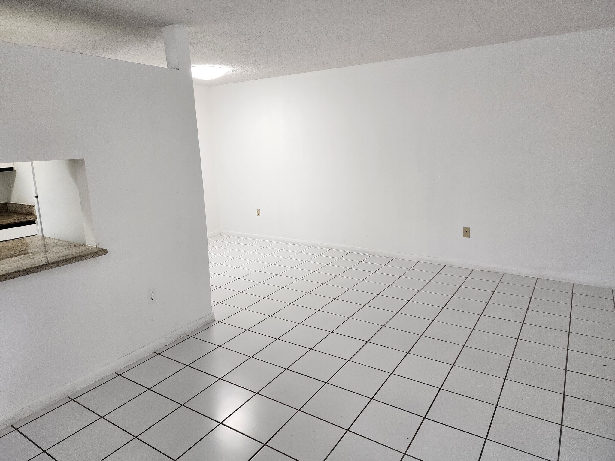 Building Photo - 15615 SW 74th Circle Dr