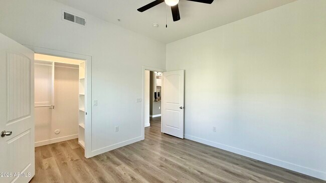 Building Photo - 9160 N 67th Ave