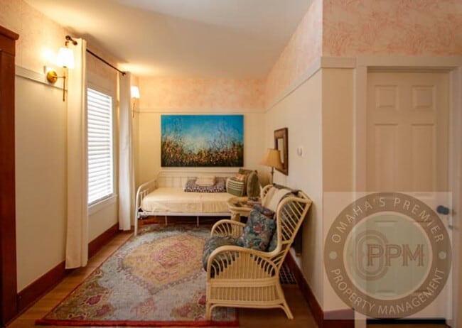 Building Photo - 822 N 50th Ave