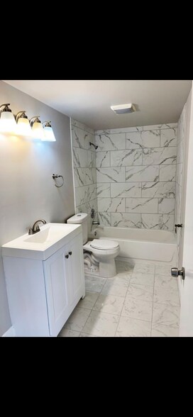 Building Photo - 5311 53rd Way