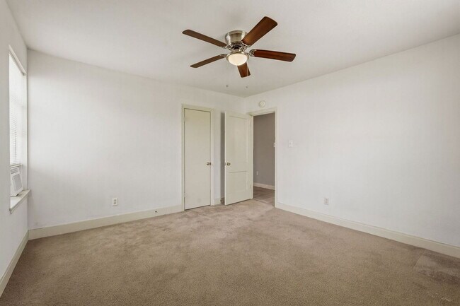 Building Photo - 7215 Apache St