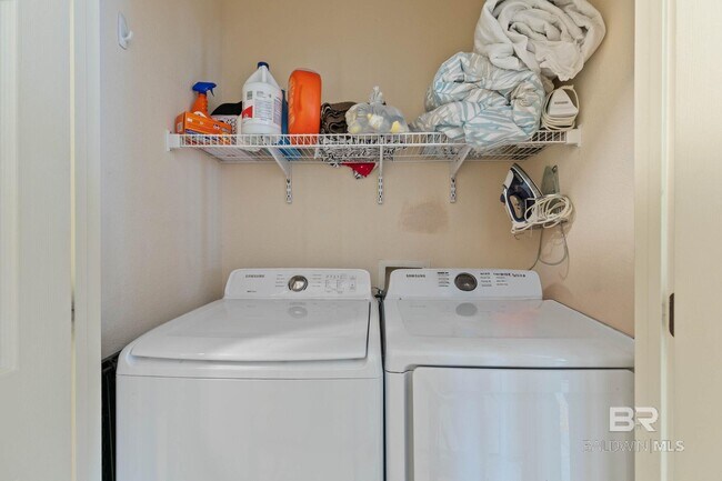 Building Photo - 5140 Skiff Ln