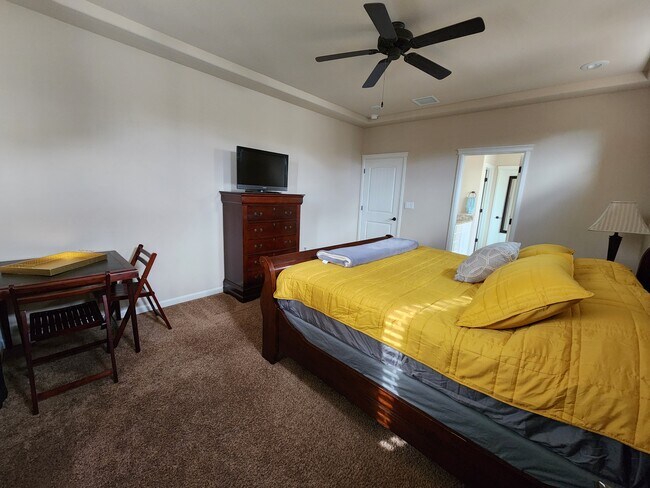 Building Photo - 2171 Enchanted Breeze Dr