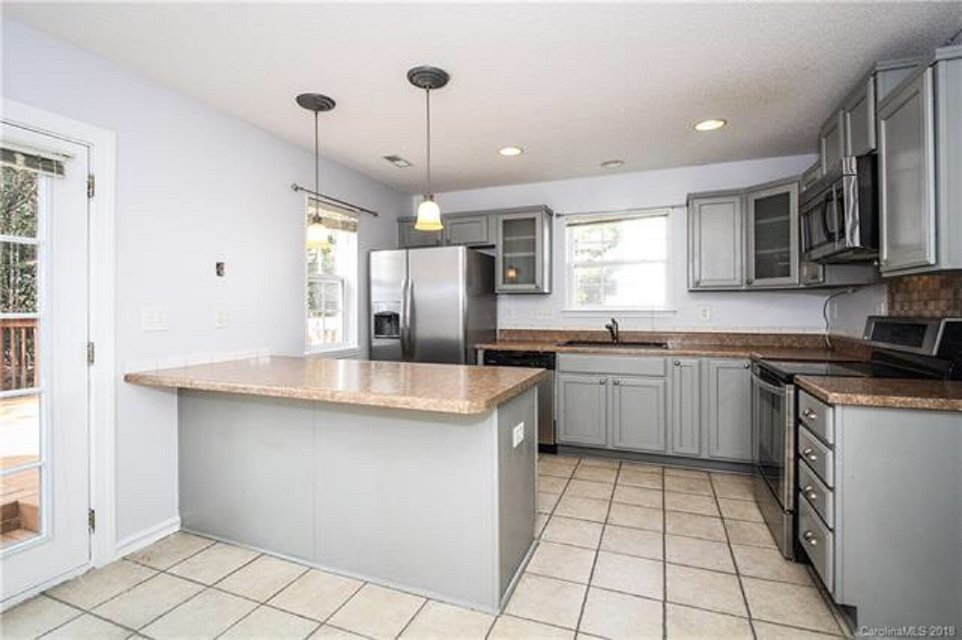 Building Photo - 2928 Mayer House Ct