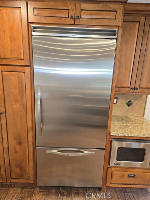 Building Photo - 4640 Hazelnut Ave