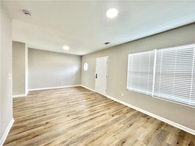 Building Photo - 739 Wheel House Ln