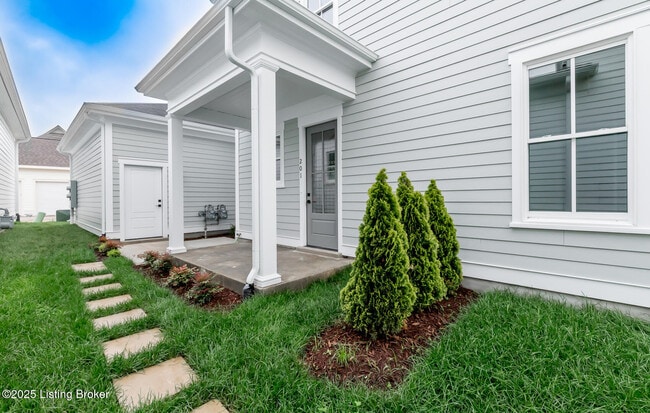 Building Photo - 6100 Passionflower Dr