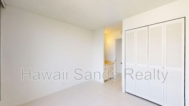 Building Photo - 320 Liliuokalani St