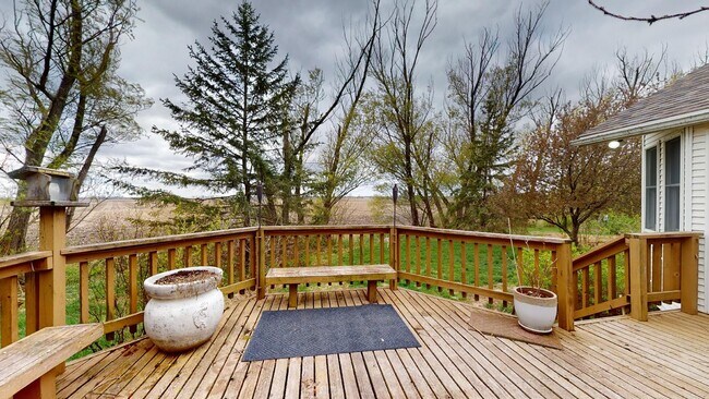 Building Photo - Beautiful Acreage