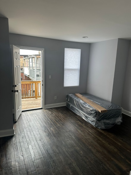 Building Photo - 2301 Iverson St