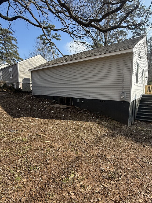 Building Photo - 7400 Rome Ave