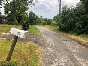 Building Photo - 31 Perin Rd