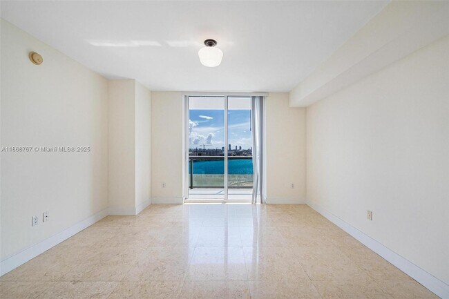 Building Photo - 50 Biscayne Blvd