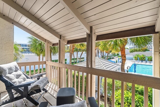 Building Photo - 2717 N Ocean Blvd