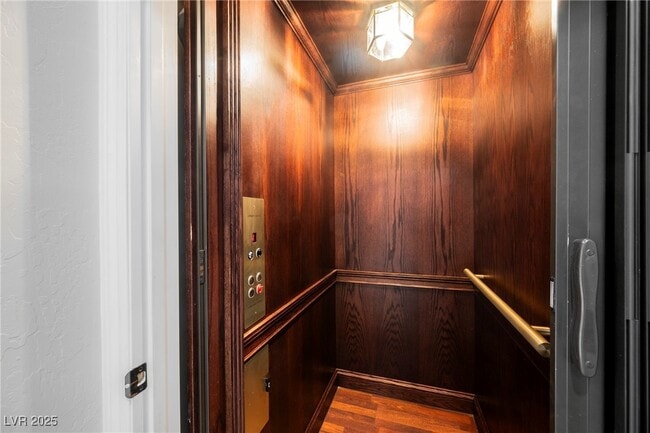 Building Photo - 2768 Liberation Dr