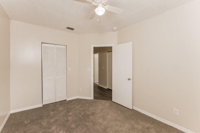 Building Photo - 3451 NW 112th Way