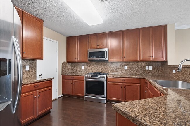 Building Photo - 18110 Rexine Ln