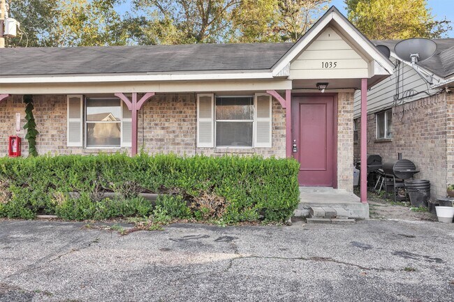 Building Photo - 1035 Lovett St