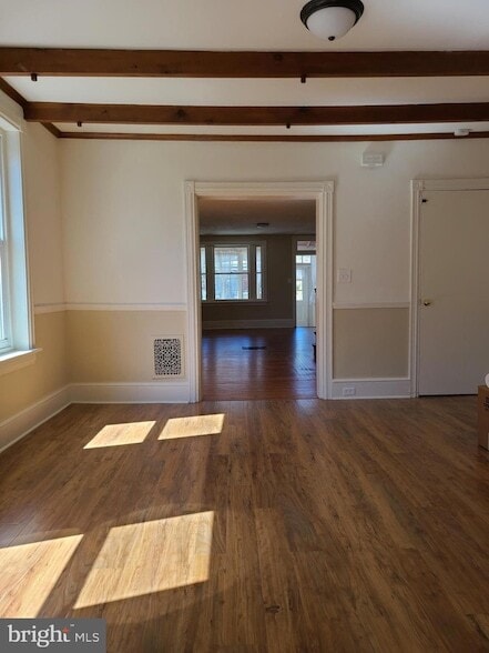 Building Photo - 524 Washington St