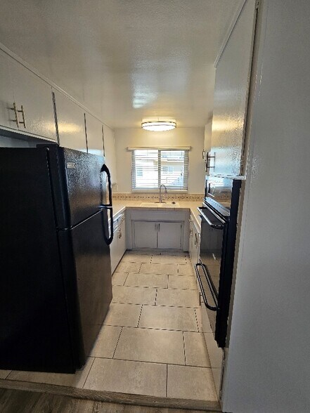 Building Photo - 5316 Lorna St