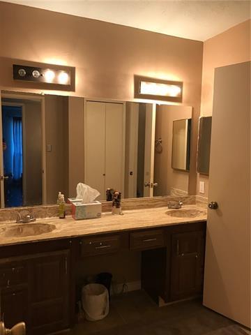 Building Photo - 2408 Verona Ct