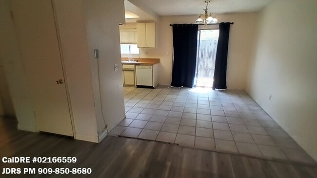 Building Photo - Arcadia 2 Bedroom Townhouse