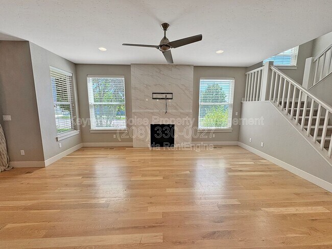 Building Photo - 2784 S Trailwood Way