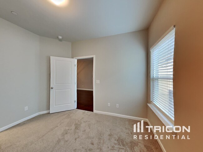 Building Photo - 401 Riverwood Court Mount Juliet TN