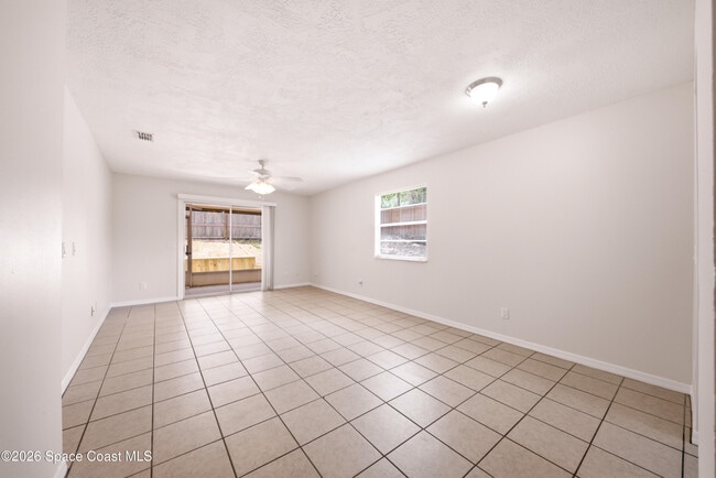 Building Photo - 4519 Barna Ave