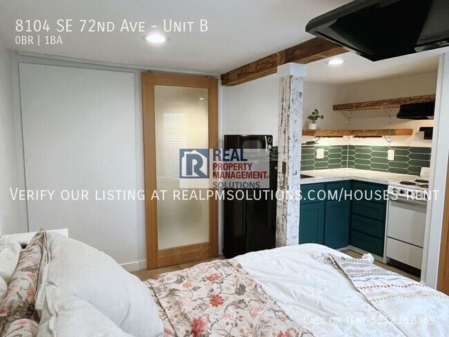 Building Photo - 8104 SE 72nd Ave