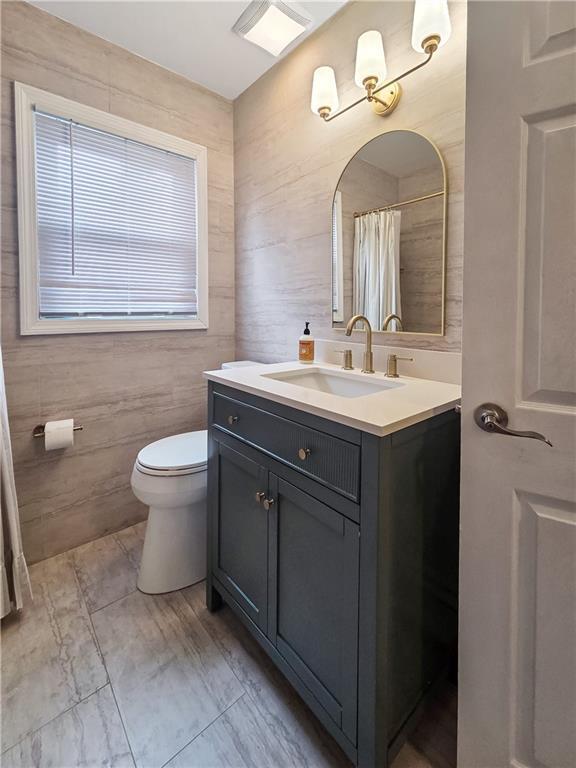 Building Photo - 10 Brayton Ave