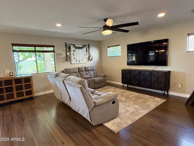 Building Photo - 21550 N 120th Ln