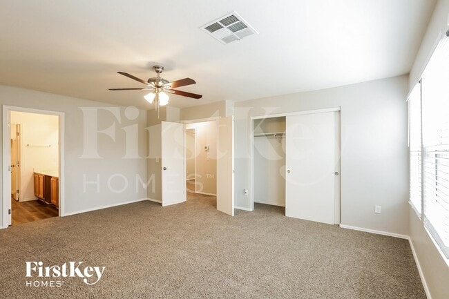 Building Photo - 6984 W Cactus Wren Dr