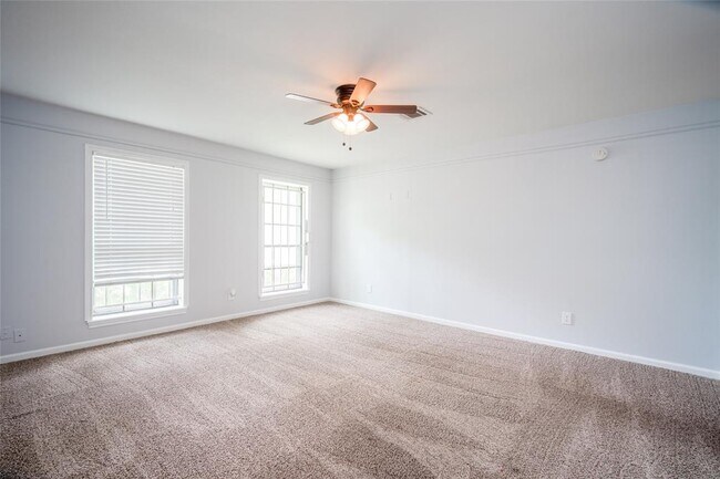 Building Photo - 15319 Paseo Del Rey Dr