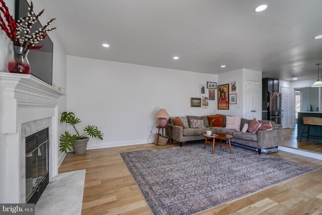 Building Photo - 14235 Masterpiece Ln